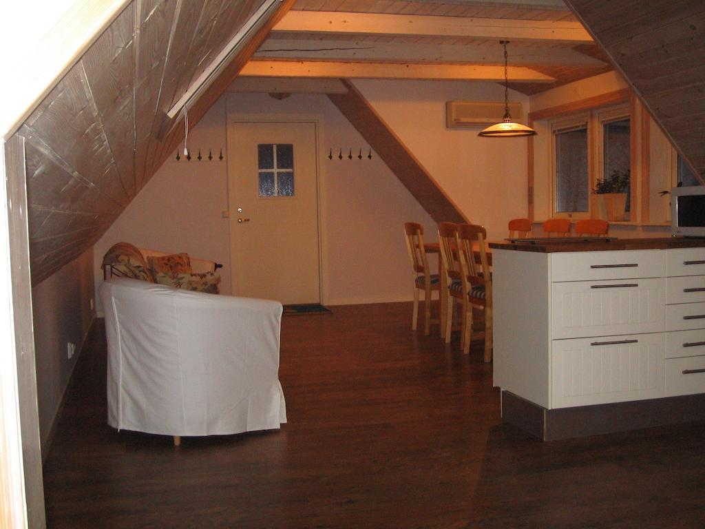 Loft Alaryd Casa de hóspedes Skillingaryd Quarto foto